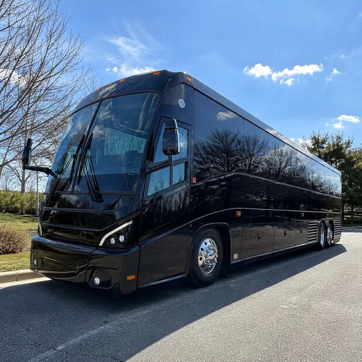 long distance charter bus rentals from corpus christi to san antonio austin beyond